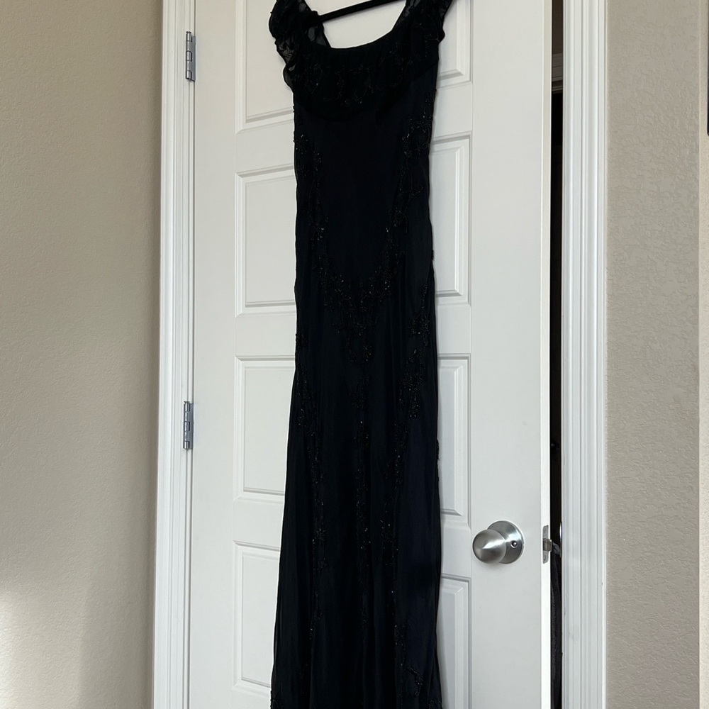 Newport News Elegant Black Maxi Dress